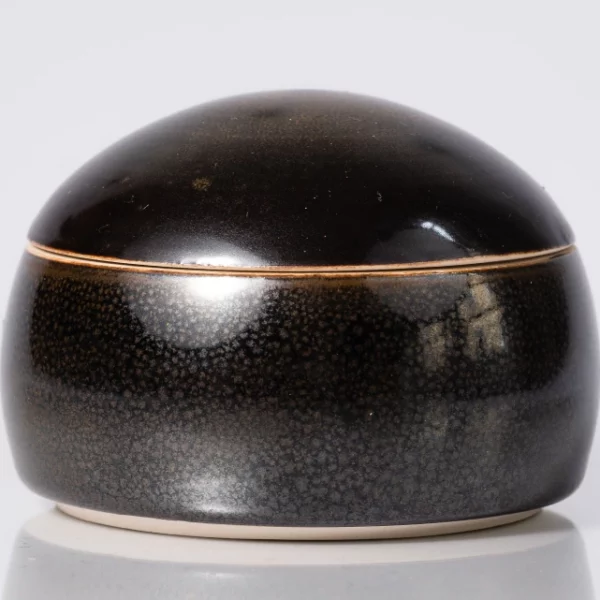 boite-noire-temmoku-Céramique-Art-de-la-table-grès-émail-pascaline-bostyn